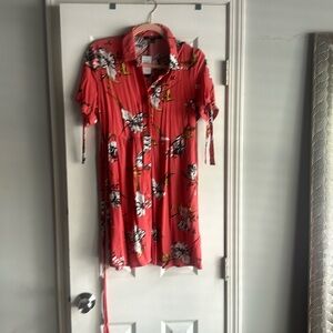 Button up dress 👗 Short and comfy